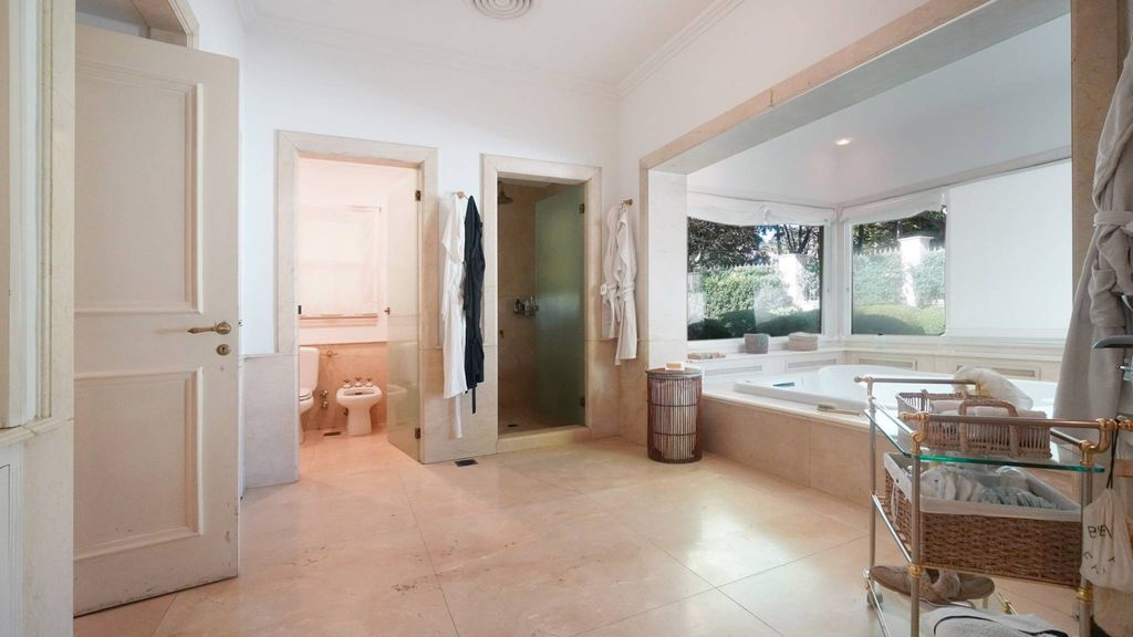 6 Bedroom Luxury House for sale in Buenos Aires, Buenos Aires F.D.