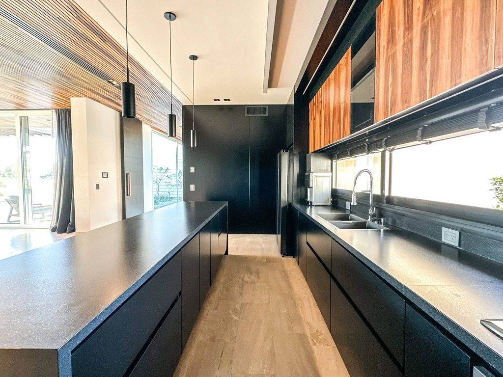 7 Bedroom Luxury Detached House for sale in Buenos Aires, Argentina