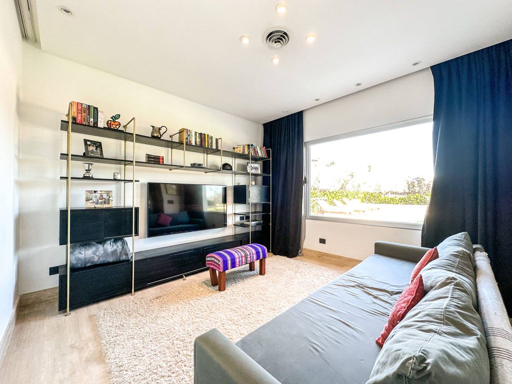 7 Bedroom Luxury Detached House for sale in Buenos Aires, Argentina