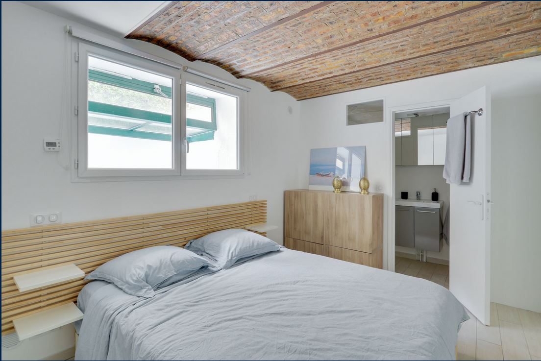 3 bed Rooms 47 m² for sale in Paris 16 france