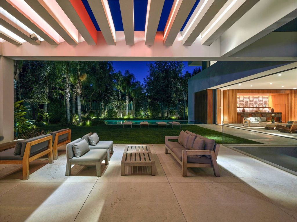 Luxury Villa for sale in Athens, Attica