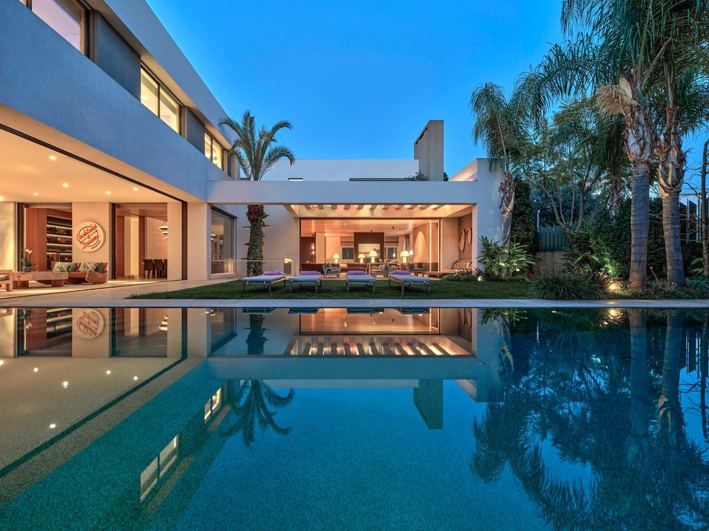 Luxury Villa for sale in Athens, Attica