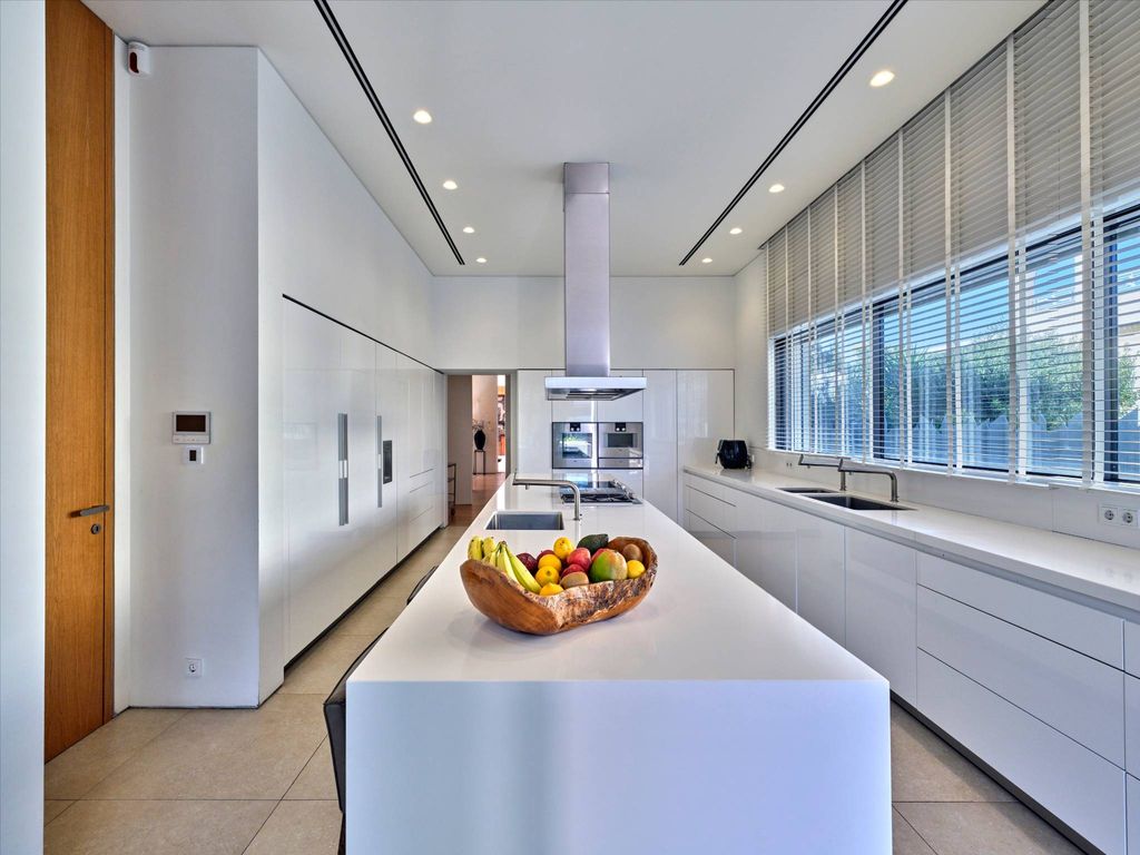 Luxury Villa for sale in Athens, Attica