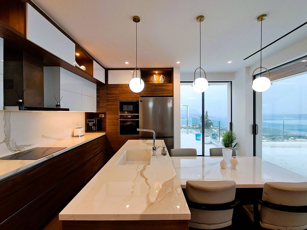 4 bedroom luxury Villa for sale in Chania, Crete