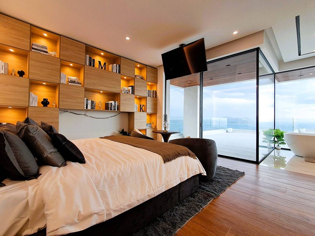 4 bedroom luxury Villa for sale in Chania, Crete