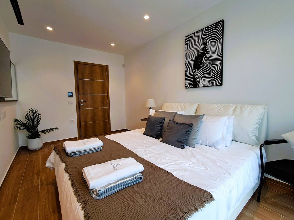 4 bedroom luxury Villa for sale in Chania, Crete