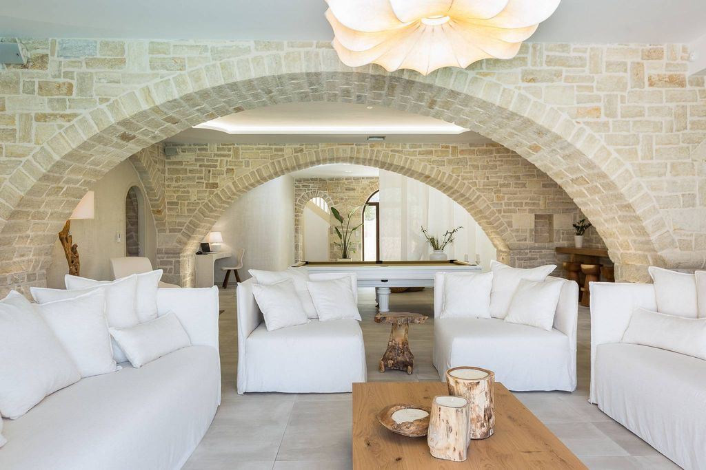 6 bedroom luxury Villa for sale in Rethymno, Greece