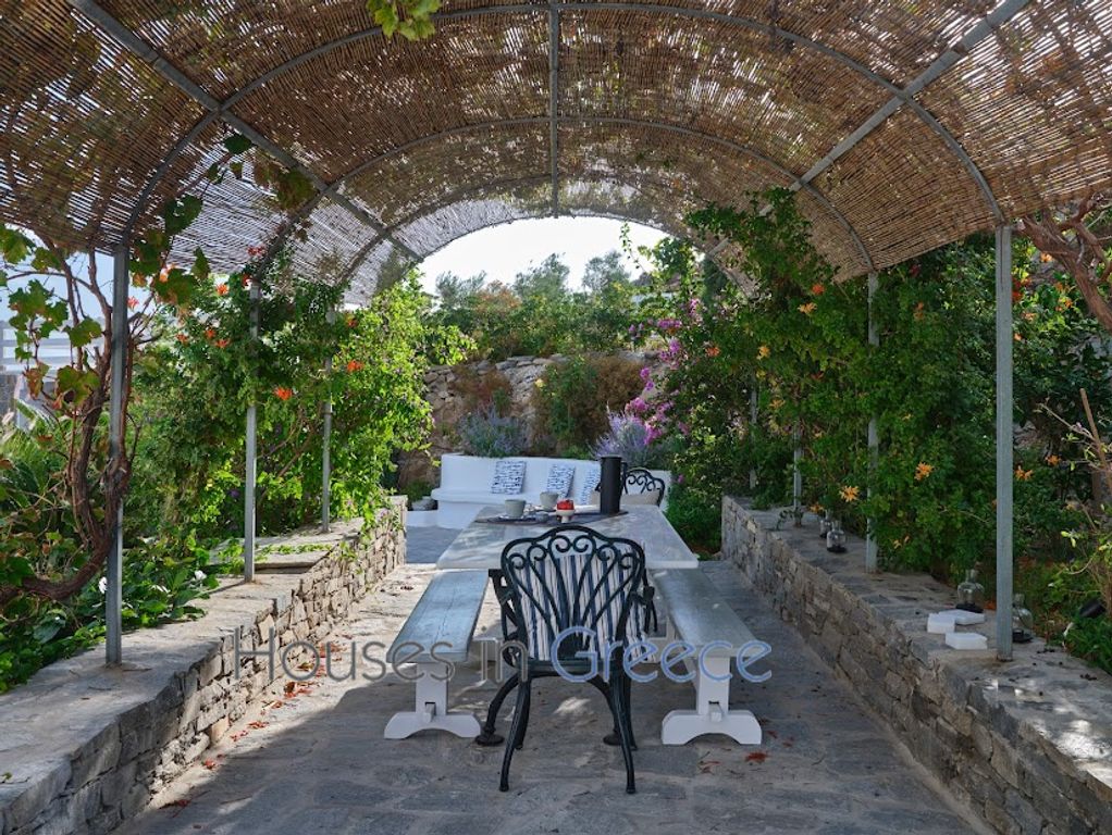 5 bedroom luxury Villa for sale in Kolimbithres, Páros, Nomós Kykládon, South Aegean Greece
