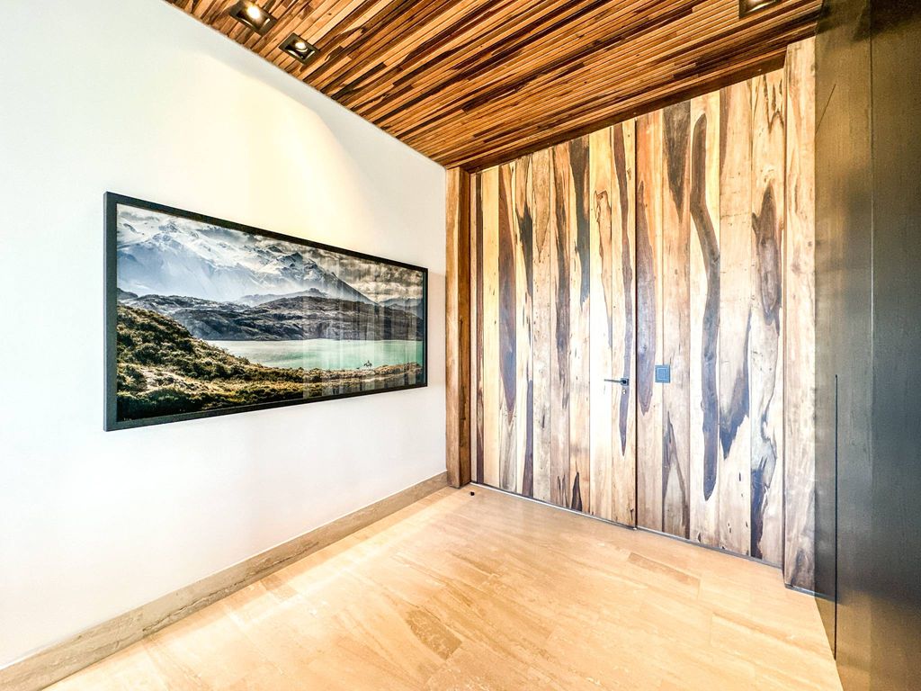 7 Bedroom Luxury Detached House for sale in Buenos Aires, Argentina