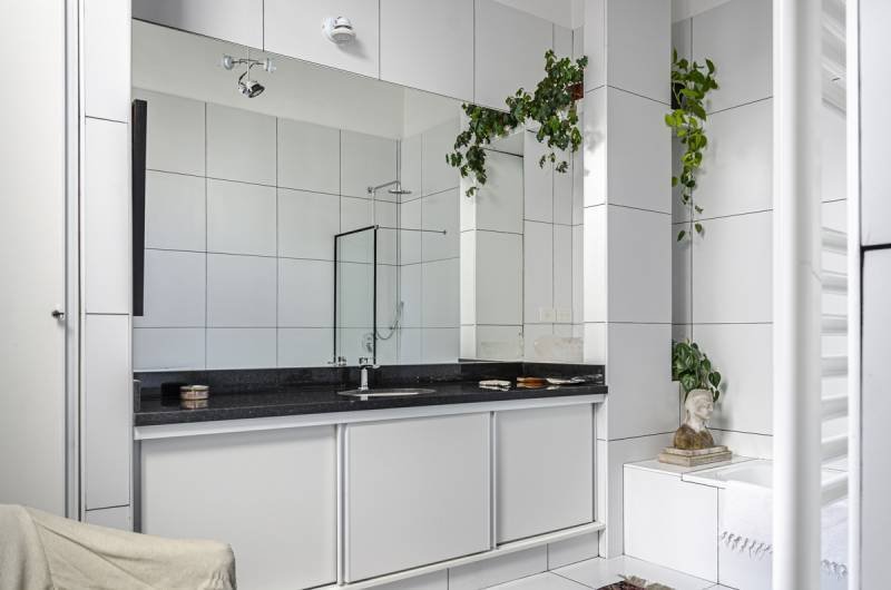 $1,680,000 Humberto I Y Santiago Del Estero