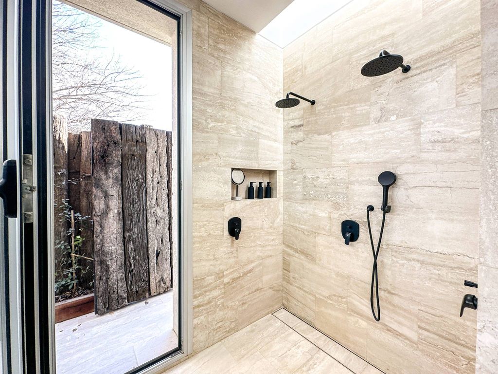 7 Bedroom Luxury Detached House for sale in Buenos Aires, Argentina